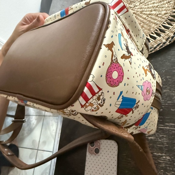 Loungefly Backpack - Disney Chip and Dale - Picture 9 of 10